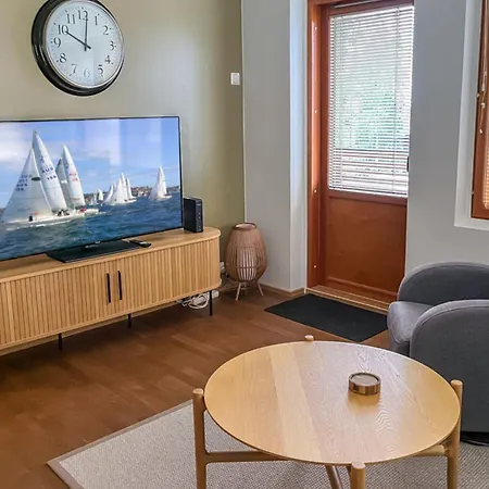 Karhunvartijan Linna A1 By Interhome